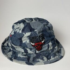 Chicago Bulls Mitchell & Ness S/M Bucket Hat Denim Blue Camo Print Cotton